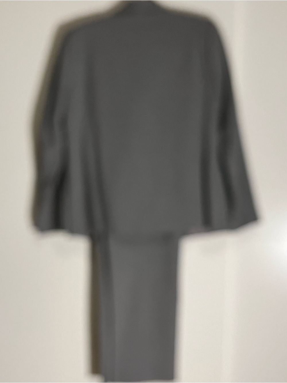 Thalian Gray Women's Two-Piece Pant Suit - Picture 2 of 5